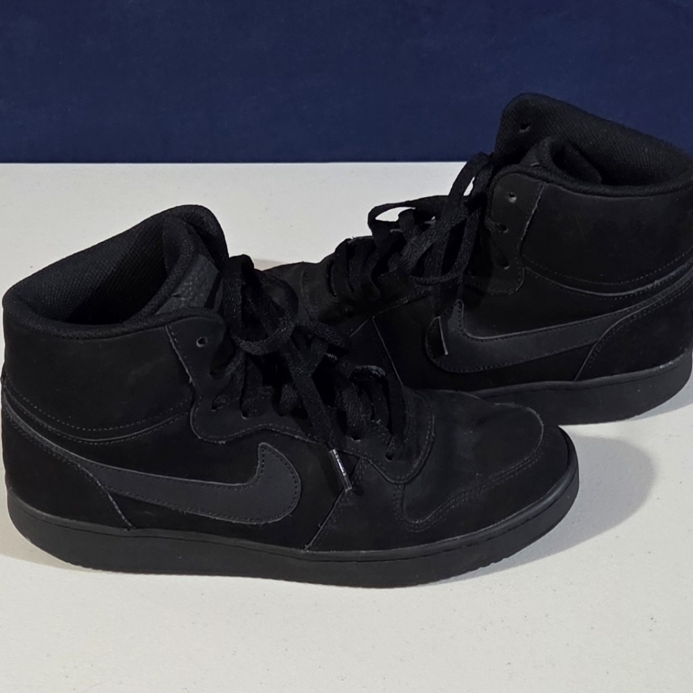 Black suede Nike sneakers #2